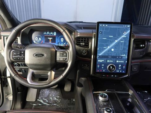 Used 2024 Ford Expedition Max Limited image 22