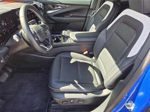 Certified 2026 Chevrolet Blazer EV LT image 10