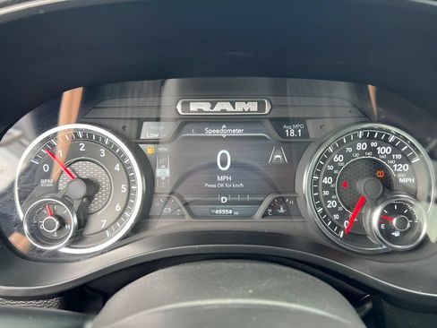 Used 2025 RAM 1500 Big Horn AWD/4WD image 29