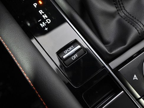 Certified 2025 MAZDA MAZDA3 Carbon image 34