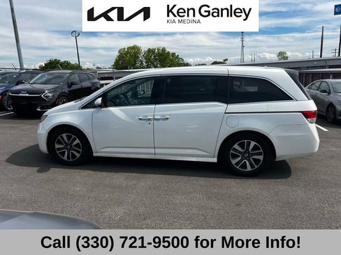 Used 2016 Honda Odyssey Touring Elite image 8