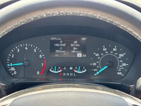 Used 2022 Ford Escape SE w/ SE Sport Appearance Package FWD image 19