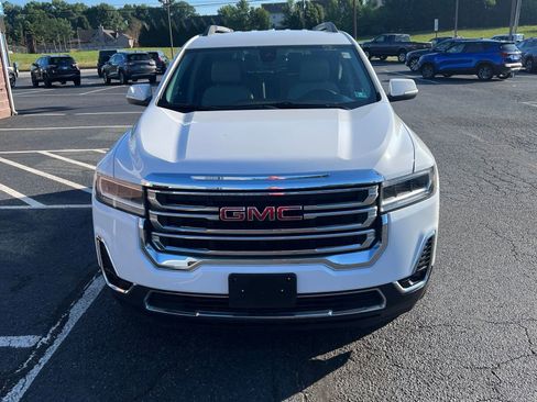 Used 2023 GMC Acadia SLT AWD/4WD image 9