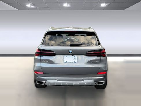 Certified 2026 BMW X5 sDrive40i RWD image 10