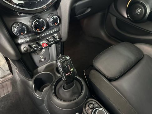 Used 2022 MINI Cooper S image 15