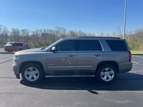 Used 2017 Chevrolet Tahoe LT w/ LT Signature Package image 6