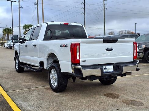 Certified 2025 Ford F250 XLT image 4