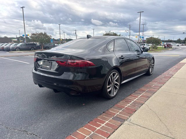 Used 2024 Jaguar XF R-Dynamic SE AWD/4WD image 7