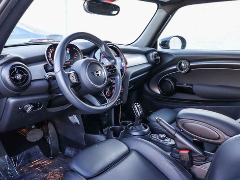 Used 2023 MINI Cooper S image 19