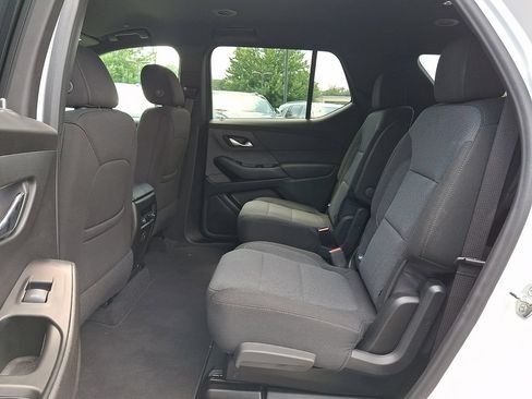 Certified 2023 Chevrolet Traverse LT AWD/4WD image 10