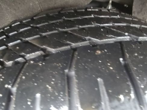 Used 2024 Nissan Armada SL w/ Captain's Chairs Package image 47