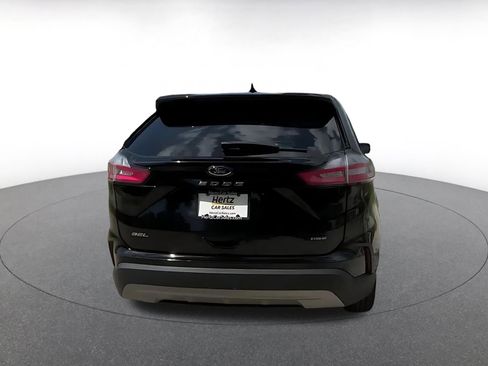 Used 2024 Ford Edge SEL image 12