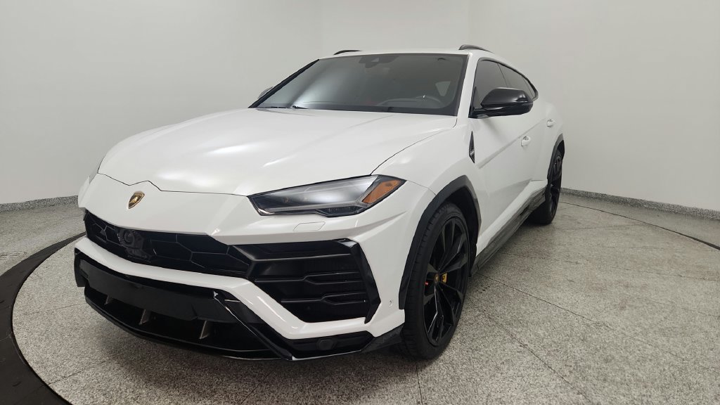 Used 2020 Lamborghini Urus AWD/4WD image 11