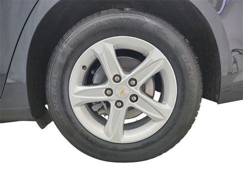 Used 2022 Chevrolet Malibu LS image 29