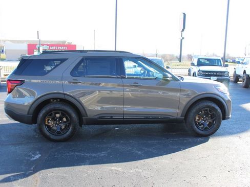 New 2026 Ford Explorer Tremor w/ Tremor Ultimate Package AWD/4WD image 7