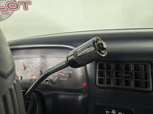 Used 2000 Ford F350 4x4 Crew Cab DRW Super Duty image 18