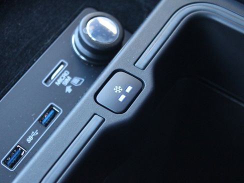 Used 2020 Land Rover Range Rover Sport HST image 31