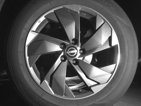 Used 2025 Nissan Rogue SV AWD/4WD image 14