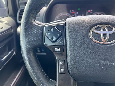 Used 2024 Toyota 4Runner TRD Off-Road Premium w/ Moonroof Package AWD/4WD image 24