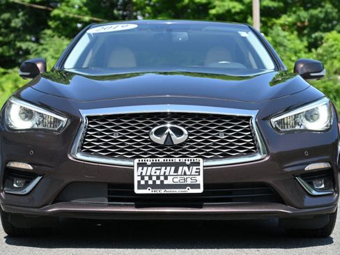 Used 2019 INFINITI Q50 Luxe w/ Essential Package (3.0T Luxe) AWD/4WD image 10