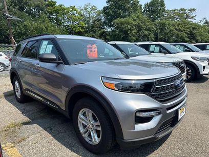 Certified 2023 Ford Explorer XLT w/ Equipment Group 202A