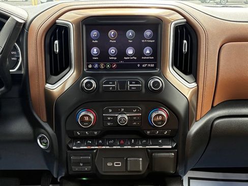 Used 2019 Chevrolet Silverado 1500 High Country w/ Safety Package II AWD/4WD image 21