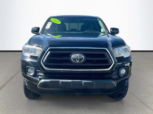 Used 2022 Toyota Tacoma SR5 RWD image 2