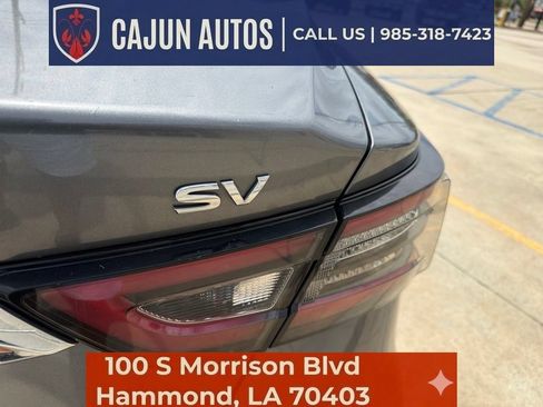 Used 2022 Nissan Maxima SV w/ Floor Mat Group FWD image 7