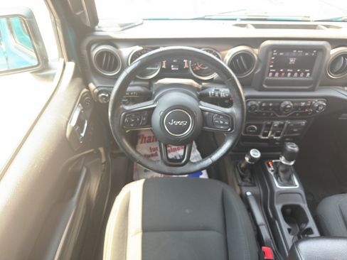 Used 2020 Jeep Wrangler Unlimited Sport S AWD/4WD image 24