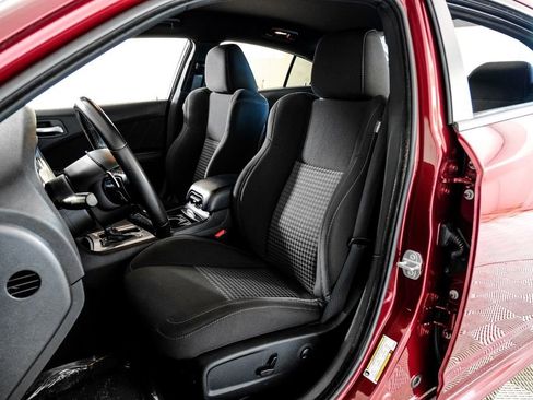 Used 2023 Dodge Charger R/T w/ Blacktop Package image 28