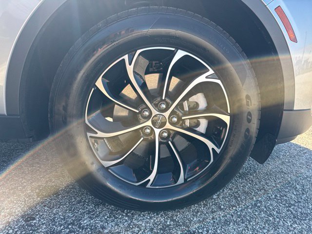 New 2026 Lincoln Nautilus Premier AWD/4WD image 9
