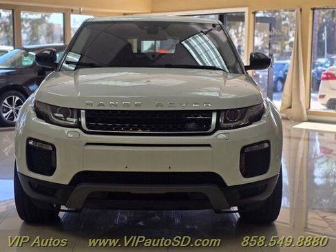 Used 2018 Land Rover Range Rover Evoque SE Premium AWD/4WD image 8