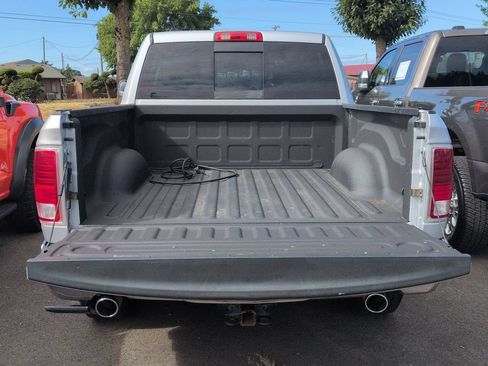 Used 2016 RAM 1500 Laramie w/ Convenience Group AWD/4WD image 22