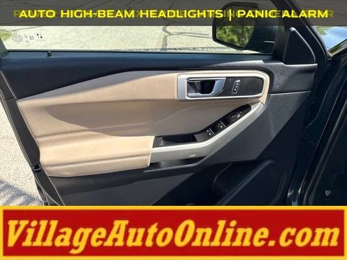 Used 2022 Ford Explorer XLT w/ Equipment Group 202A AWD/4WD image 11