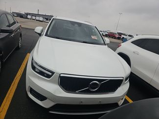 Used 2022 Volvo XC40 T5 Momentum AWD/4WD video 2