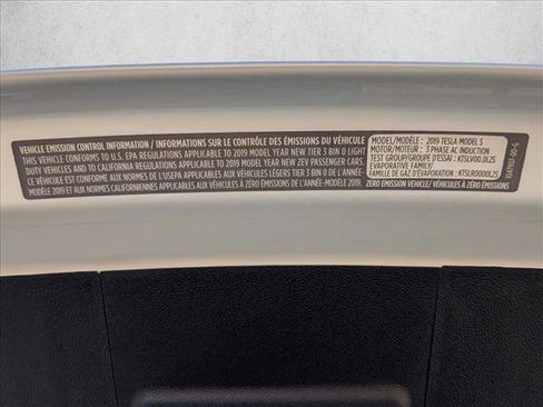 Used 2019 Tesla Model S Long Range image 28