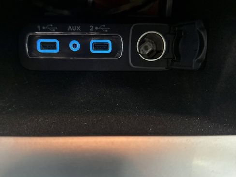 Used 2019 Ford Fusion SE image 44