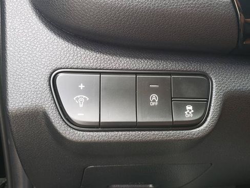 Used 2024 Kia Seltos S AWD/4WD image 29