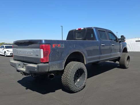 Used 2019 Ford F350 Platinum AWD/4WD image 8