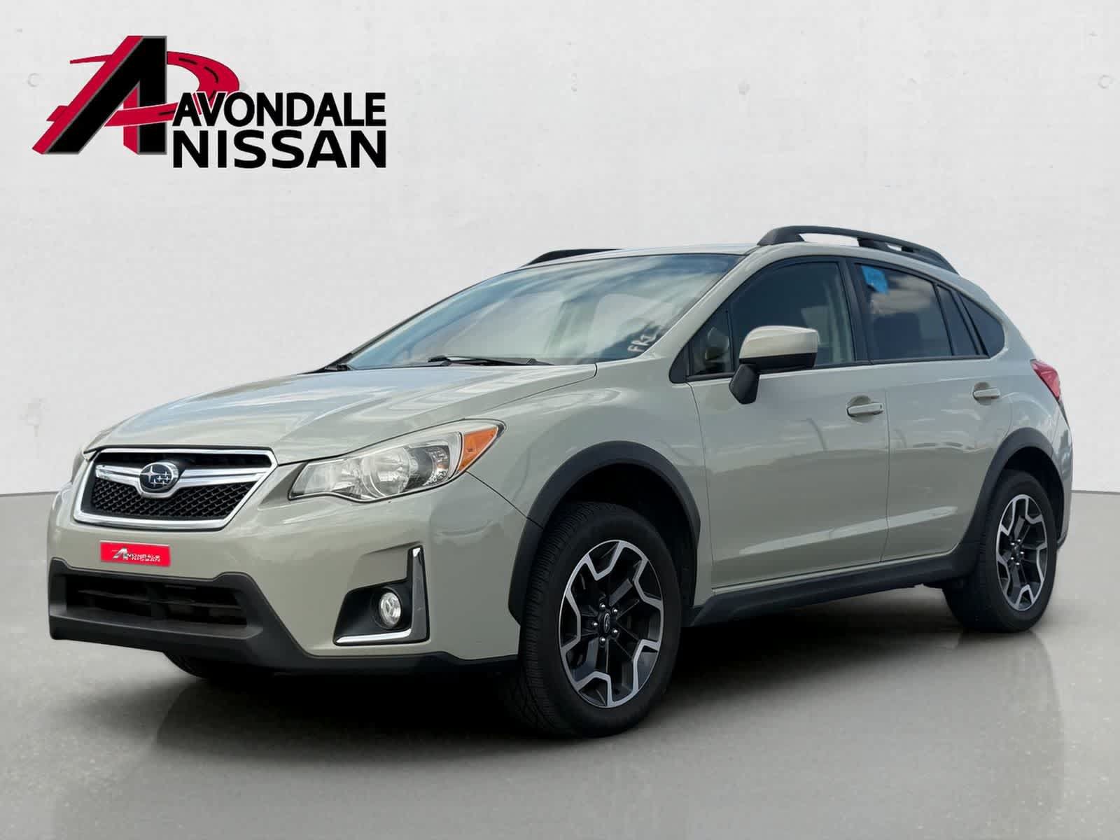 Used 2017 Subaru Crosstrek 2.0i Premium w/ Moonroof Package AWD/4WD image 2
