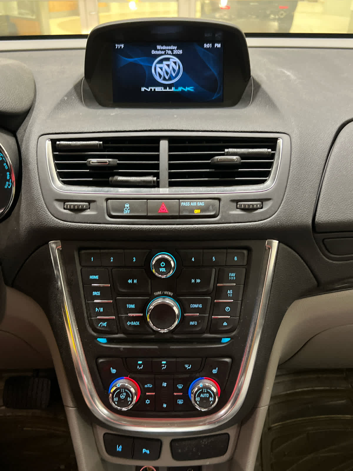 Used 2016 Buick Encore Premium AWD/4WD image 18