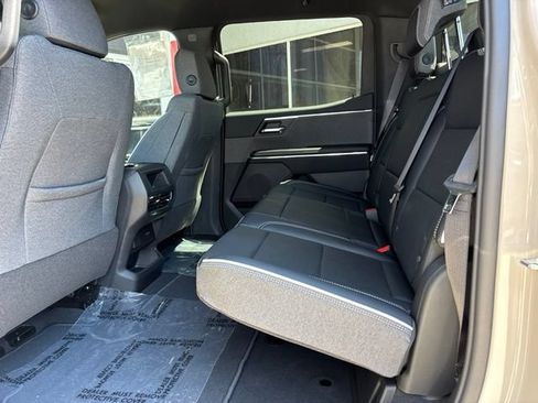 Used 2026 GMC Sierra EV Elevation AWD/4WD image 30