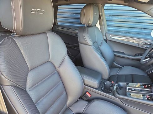 New 2026 Porsche Macan GTS image 19