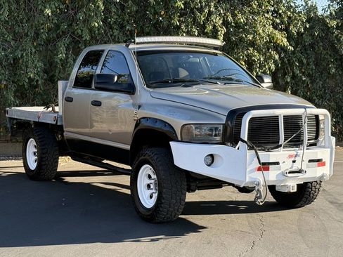 Used 2004 Dodge Ram 2500 Truck SLT w/ Trailer Tow Group image 3