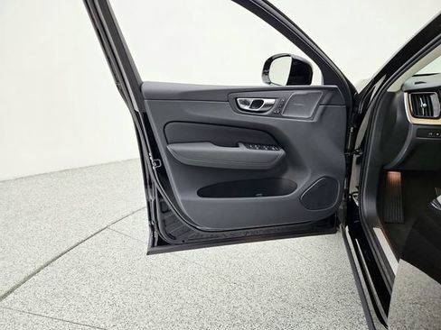 New 2026 Volvo XC60 T8 Plus w/ Climate Package AWD/4WD image 27