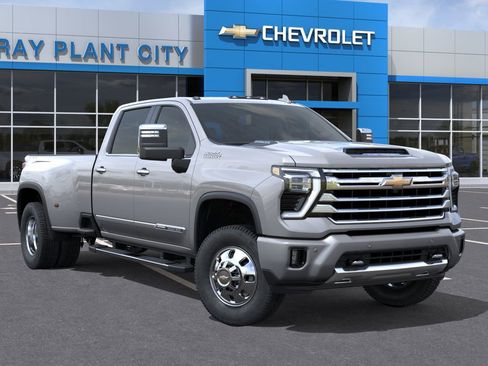 New 2026 Chevrolet Silverado 3500 High Country w/ Technology Package AWD/4WD image 7