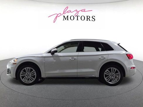 Used 2018 Audi Q5 2.0T Premium Plus w/ Premium Plus Package AWD/4WD image 8