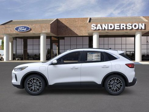 New 2025 Ford Escape SE image 4