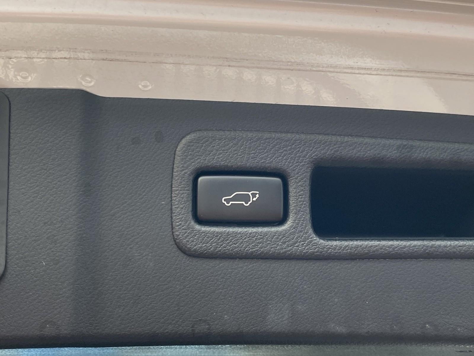 Used 2017 Lexus NX 200t AWD image 15