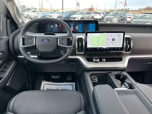 New 2026 Ford Expedition Max Platinum w/ Driver's Package image 36